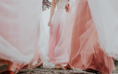 Kleider für Hochzeitsgäste – Ein Guide