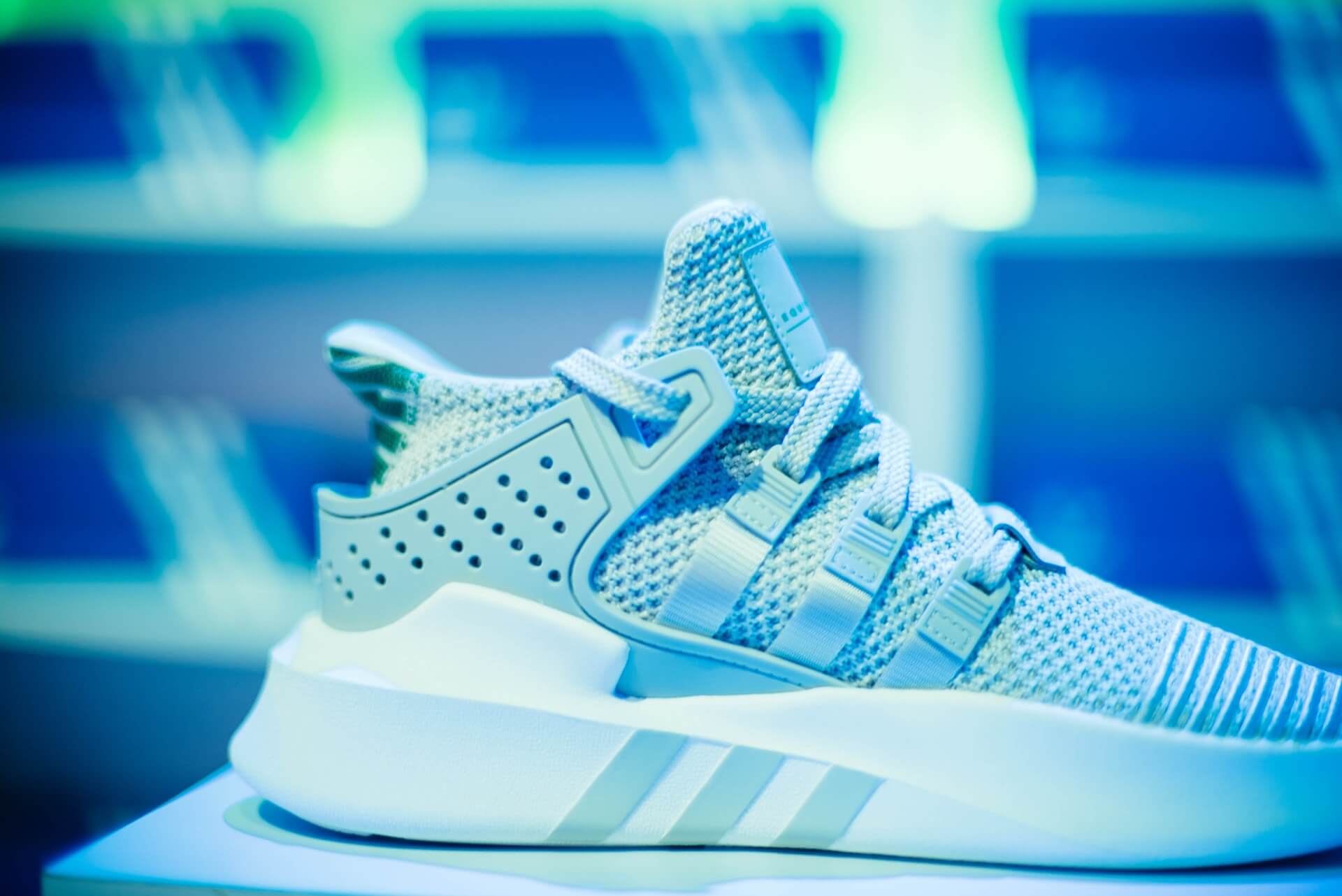 mens sneaker styles 2021